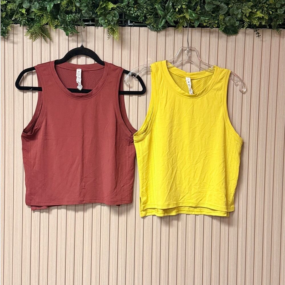Lot of 2 Lululemon Train to Be Tank Tops Women's Size 6 Seamless Dri Fit